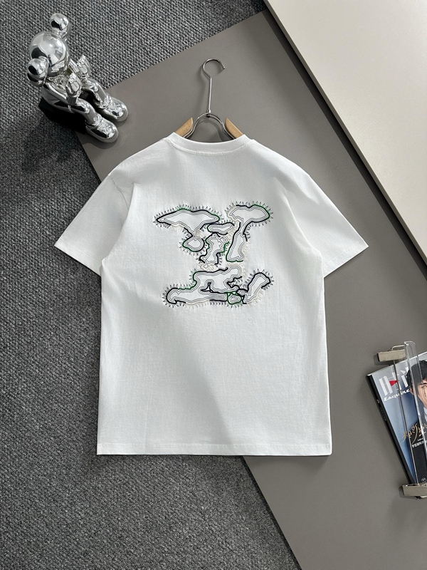 ブランドTシャツ背面デザイン